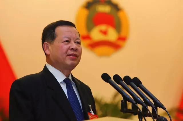 白一帆作工作报告.jpg