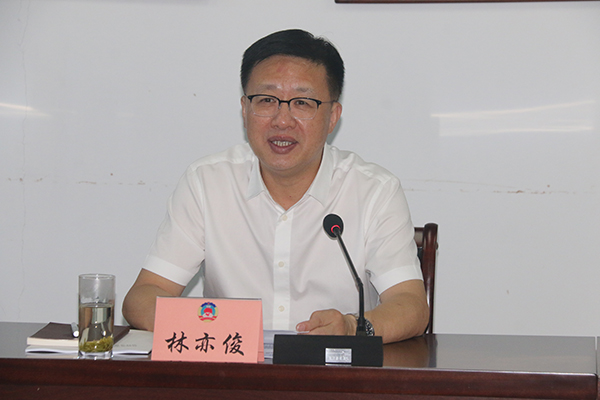 林亦俊.jpg