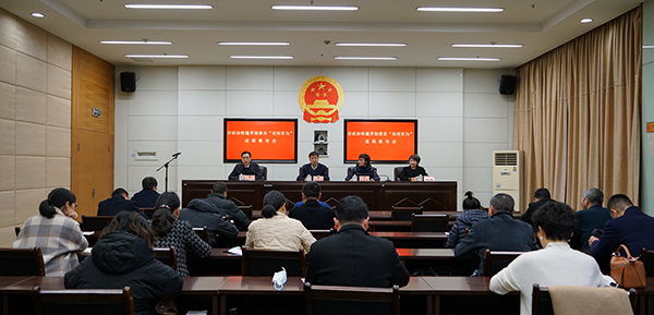 1612317999274089422.jpg 特邀.jpg