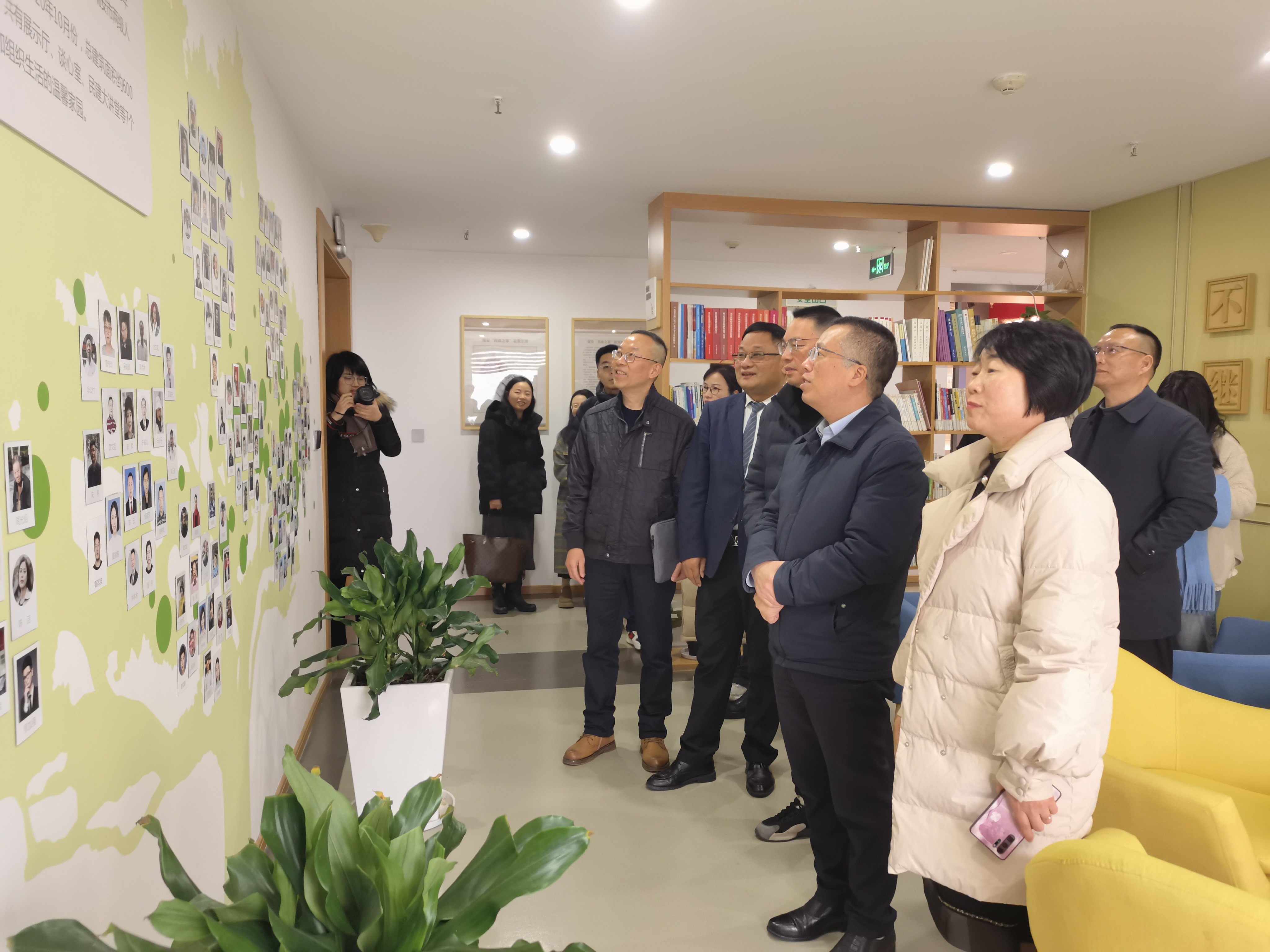 施巨耀主席走访民建瑞安市基层委员会